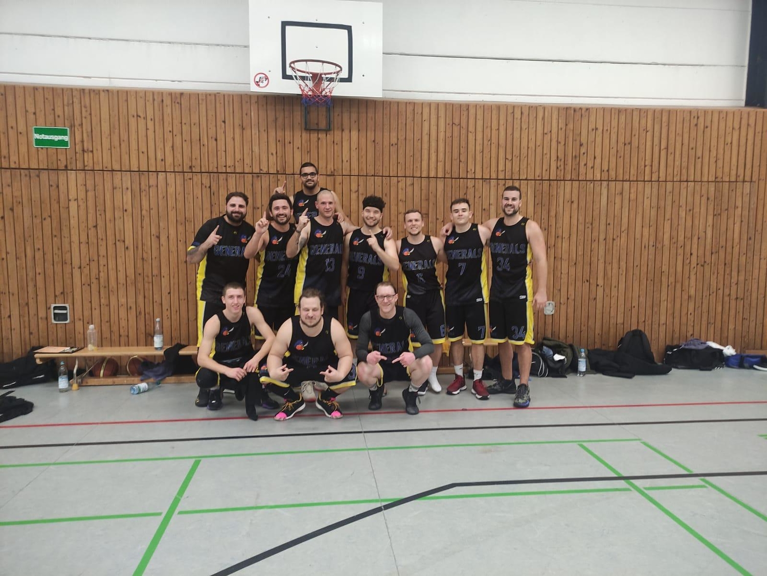 Zweite Herren